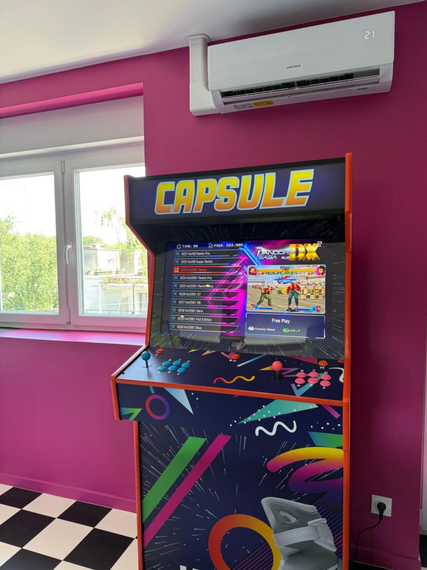 Capsule Retour Vers Le Futur Maubeuge Dış mekan fotoğraf